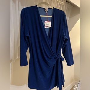 Wrap style Anne Klein blouse